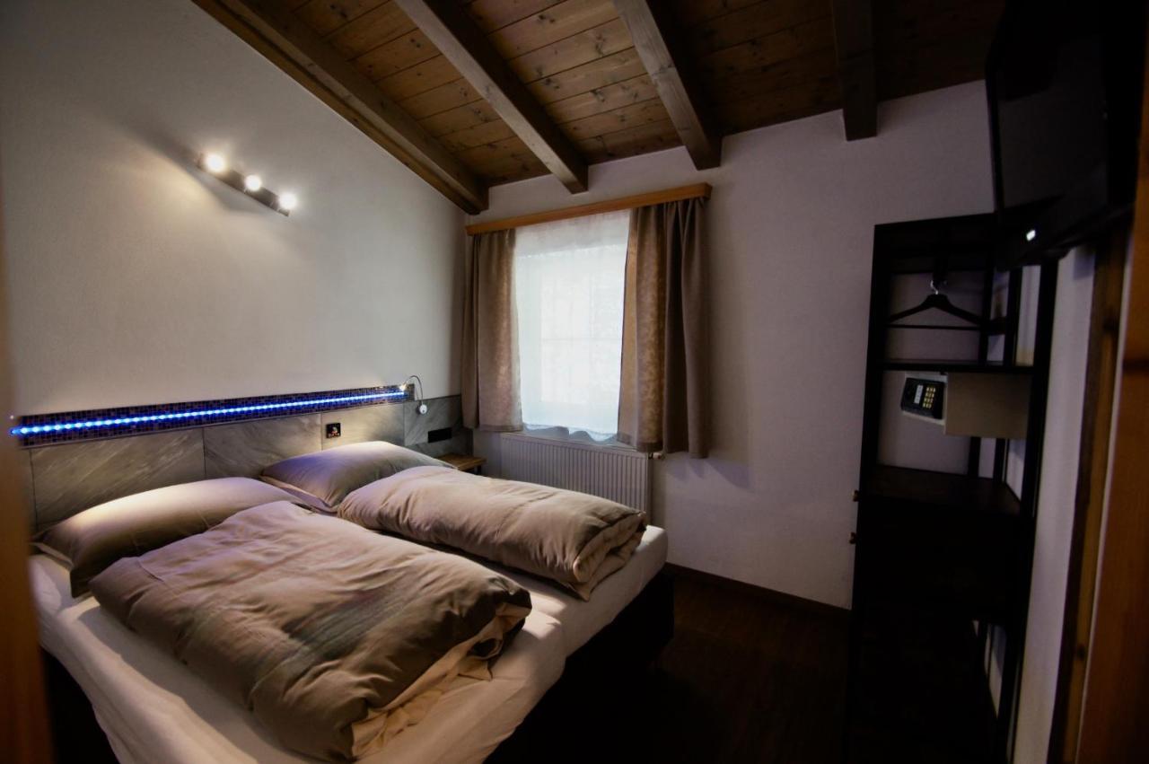 Bed and Breakfast Haus Eder Steiner Saalbach-Hinterglemm Esterno foto