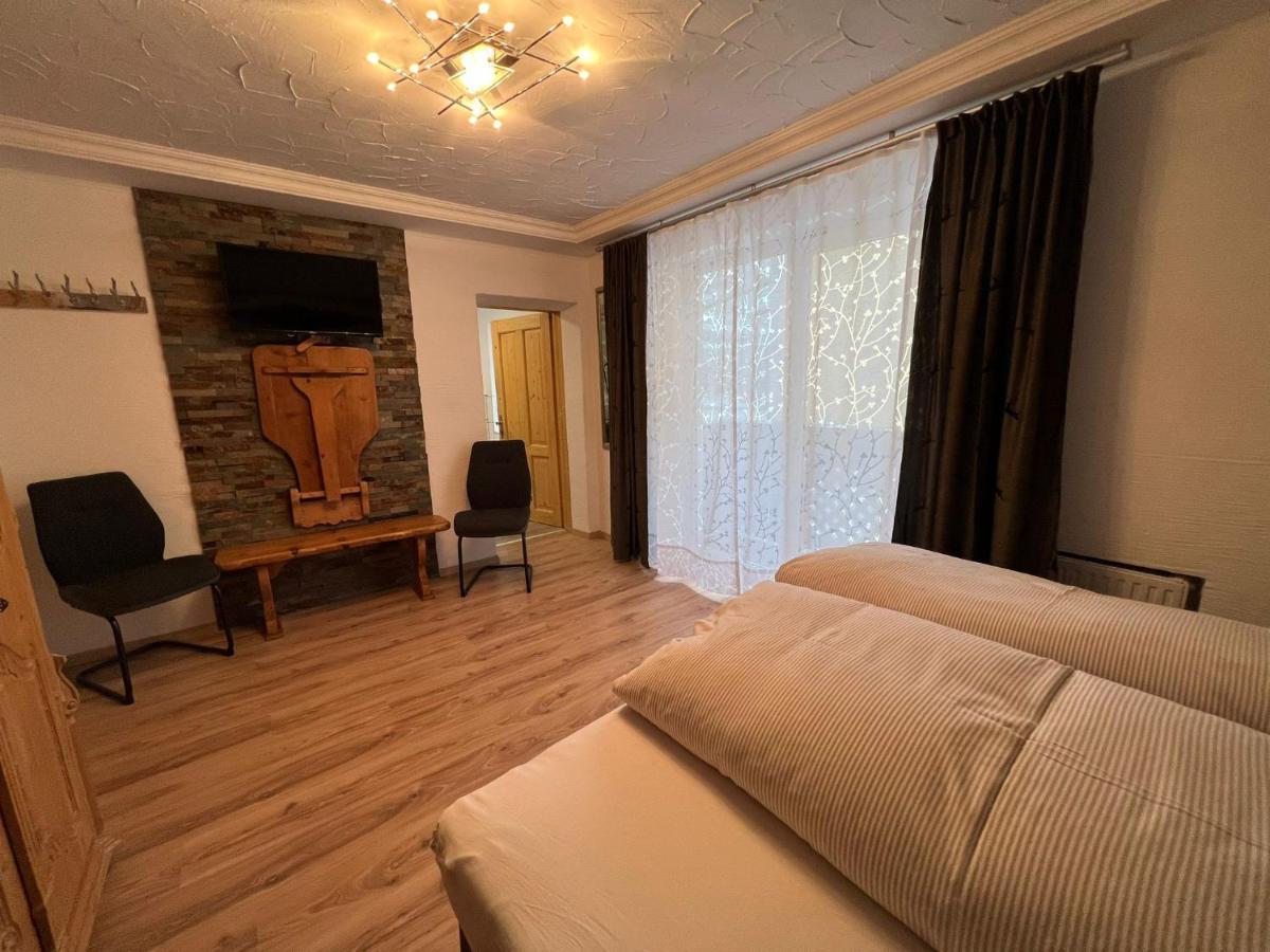 Bed and Breakfast Haus Eder Steiner Saalbach-Hinterglemm Esterno foto
