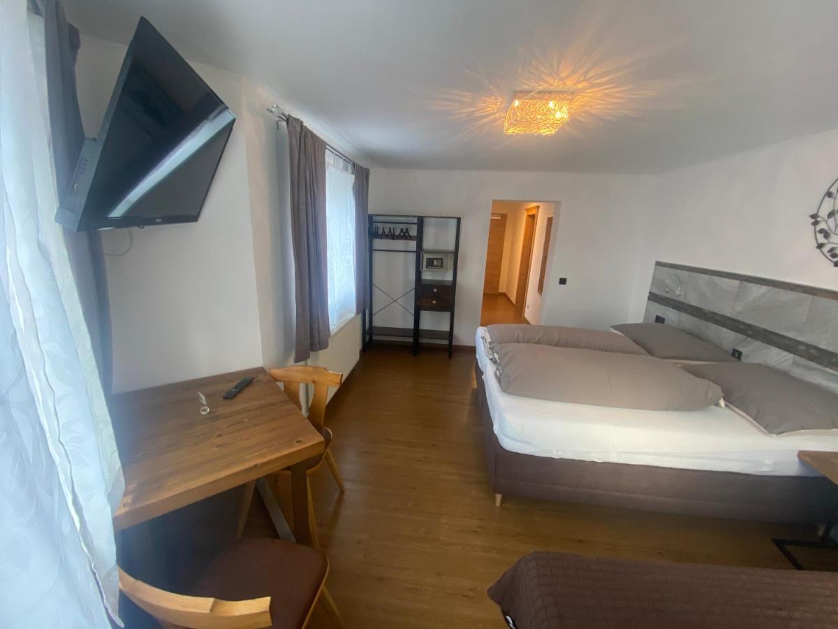 Bed and Breakfast Haus Eder Steiner Saalbach-Hinterglemm Esterno foto